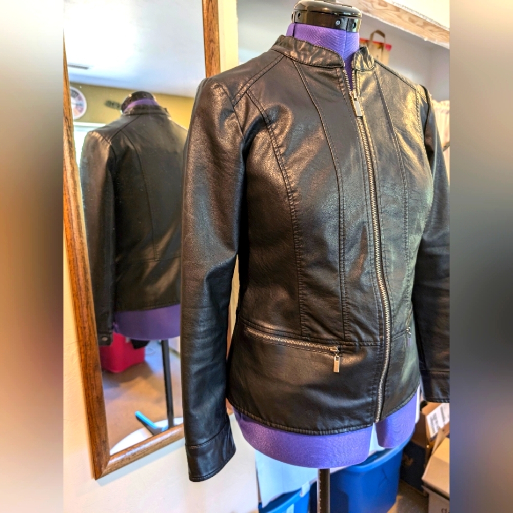 Christopher Banks Women's faux leather jacket